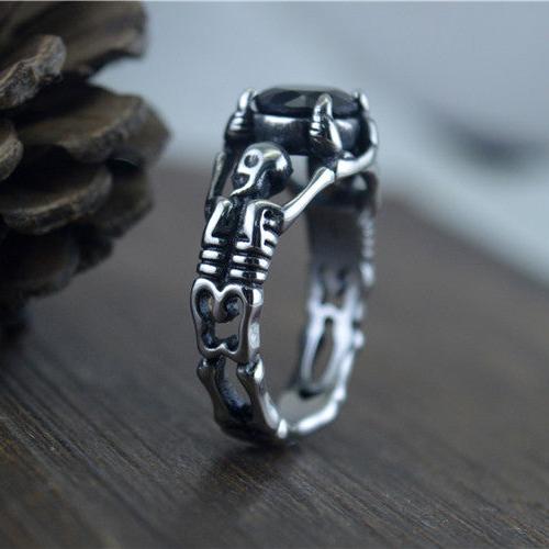 GOTHIC TRIBUTE GEM STAINLESS STEEL SKULL RING