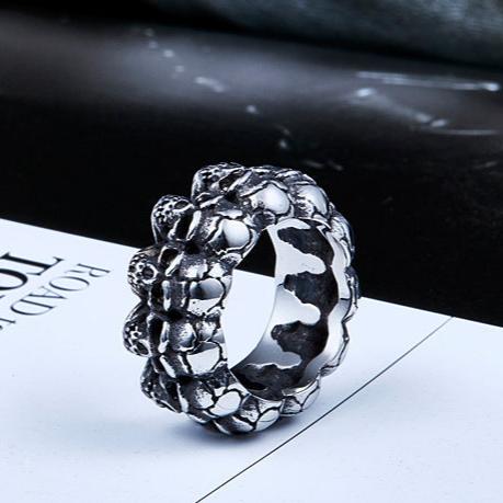 SURROUNDED TITANIUM STAINLESS STEEL SKULL RING