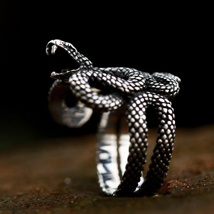 ALIEN MUTANT SYMBIOTE STAINLESS STEEL RING