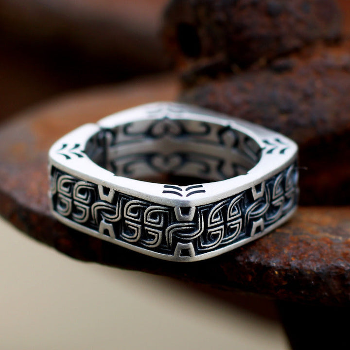 VINTAGE CELTIC KNOT STAINLESS STEEL RING