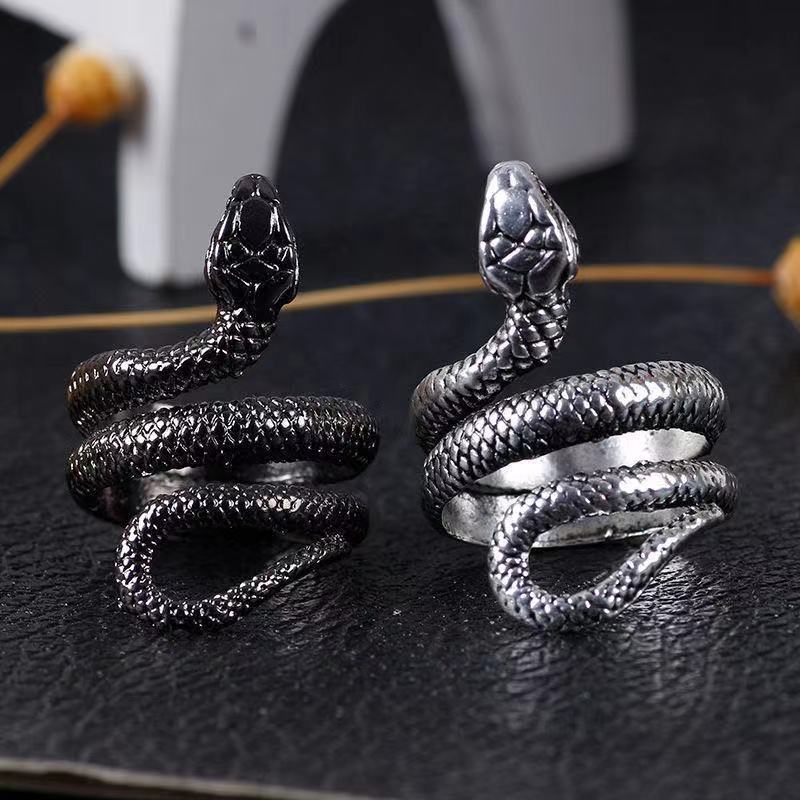 MINIMALIST SNAKE DESIGN STAINLESS STEEL ANIMAL RING