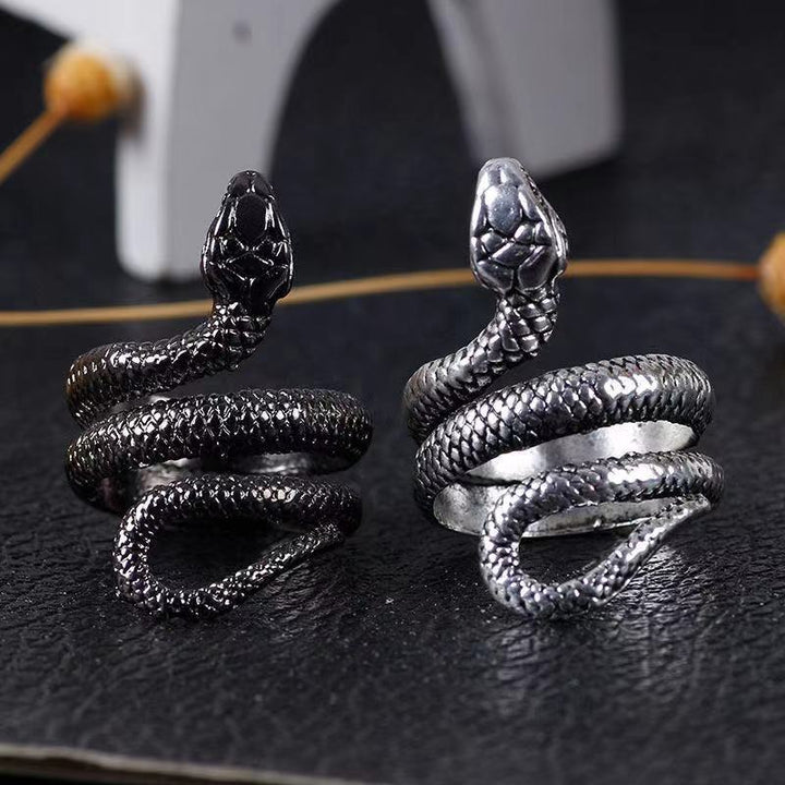 COILED SNAKE STAINLESS STEEL RING