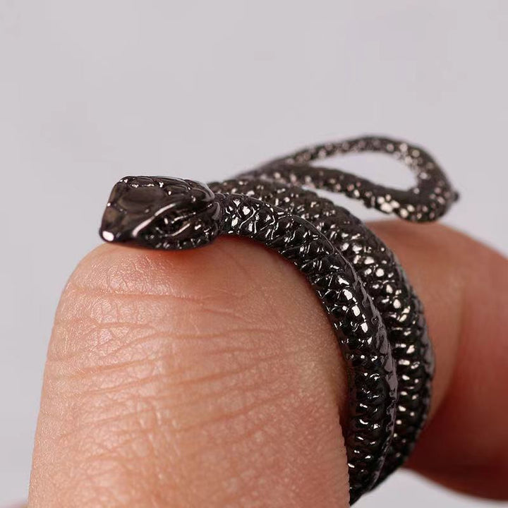 MINIMALIST SNAKE DESIGN STAINLESS STEEL ANIMAL RING