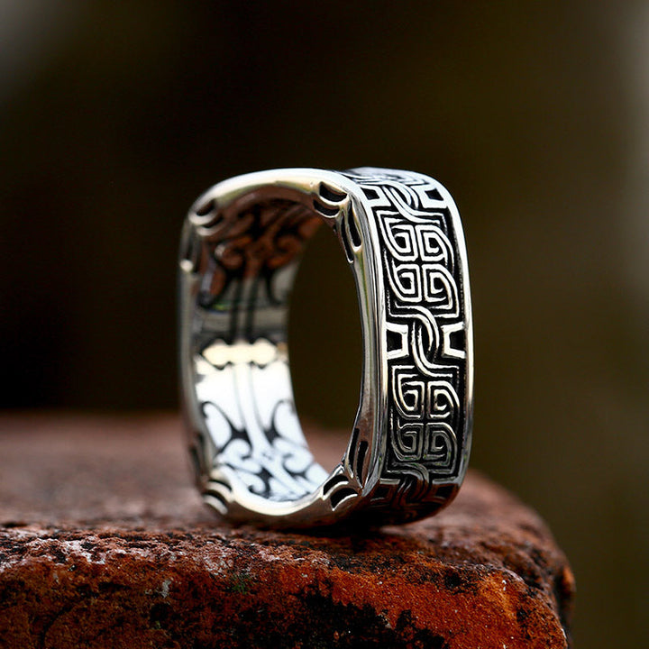 VINTAGE CELTIC KNOT STAINLESS STEEL RING