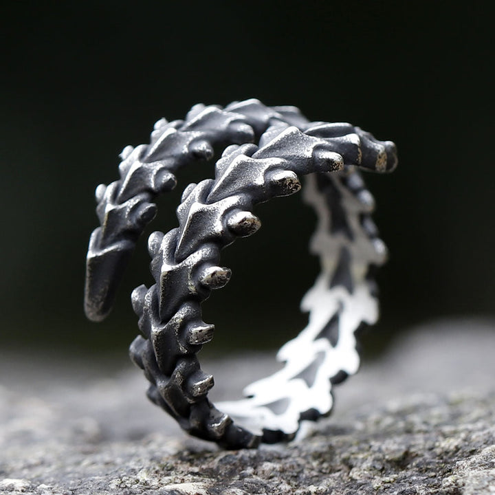 CENTIPEDE STAINLESS STEEL GOTHIC VERTEBRAE RING