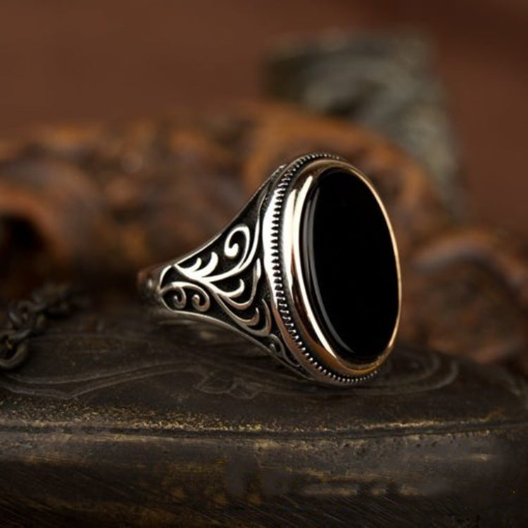 BLACK OVAL AGATE CARVED STAINLESS STEEL RING