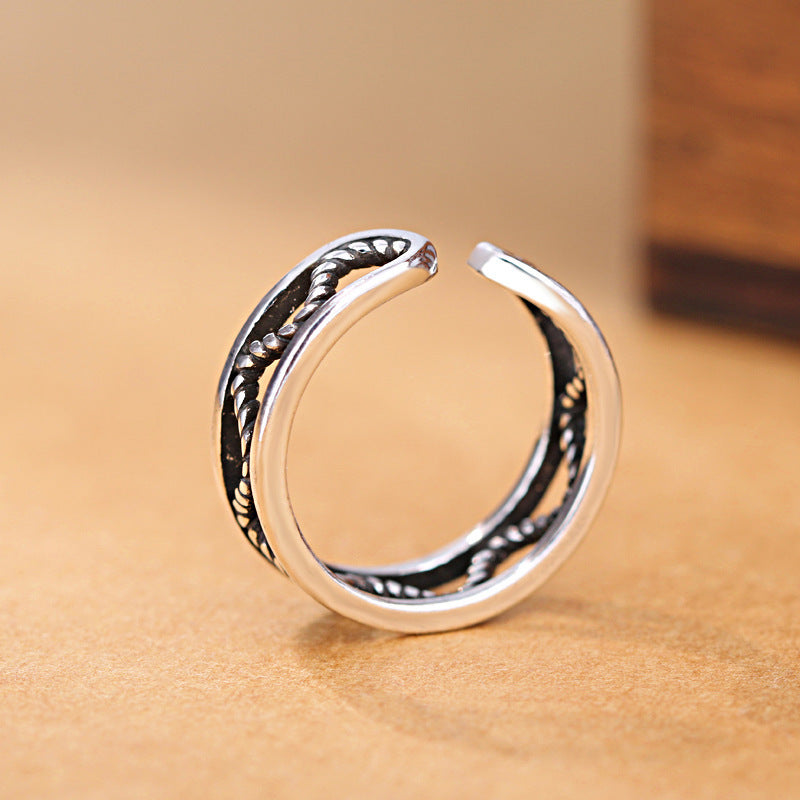 RETRO CREATIVE HOLLOWED-OUT WAVE RING