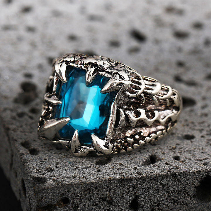 DOMINEERING DRAGON CLAW RING